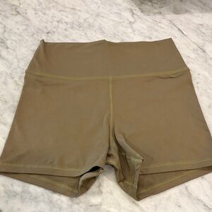 FLEO True High Shorts